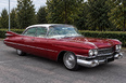 Cadillac Deville (седан красный)