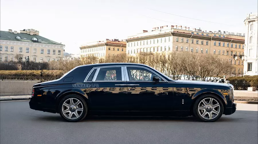 Роллс-Ройс Фантом VII