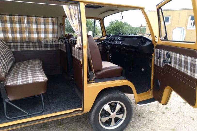 Volkswagen T2 (желтый)