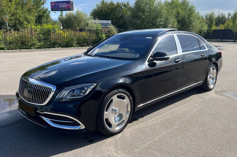 Мерседес-Бенц Майбах w222
